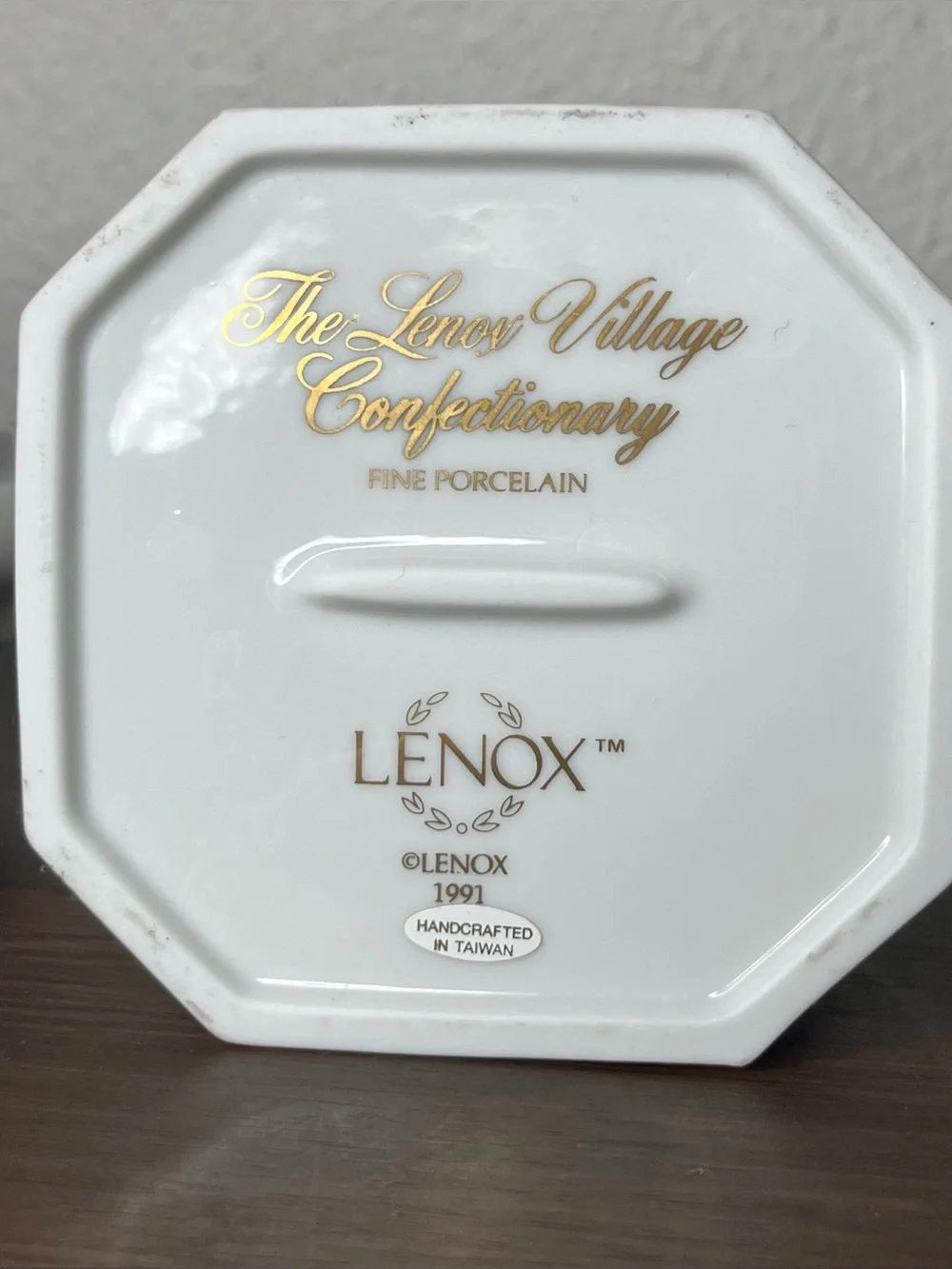 Lenox Village Confectionery And Creamery Sugar & Creamer Set w/ Spoon 1991